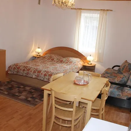 Paliepgiris ゲストハウス