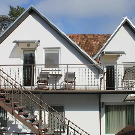 ゲストハウス Paliepgiris