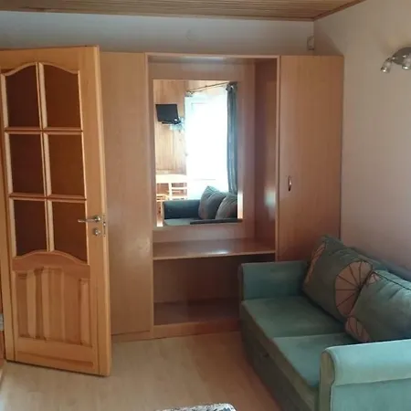 Paliepgiris ゲストハウス パランガ